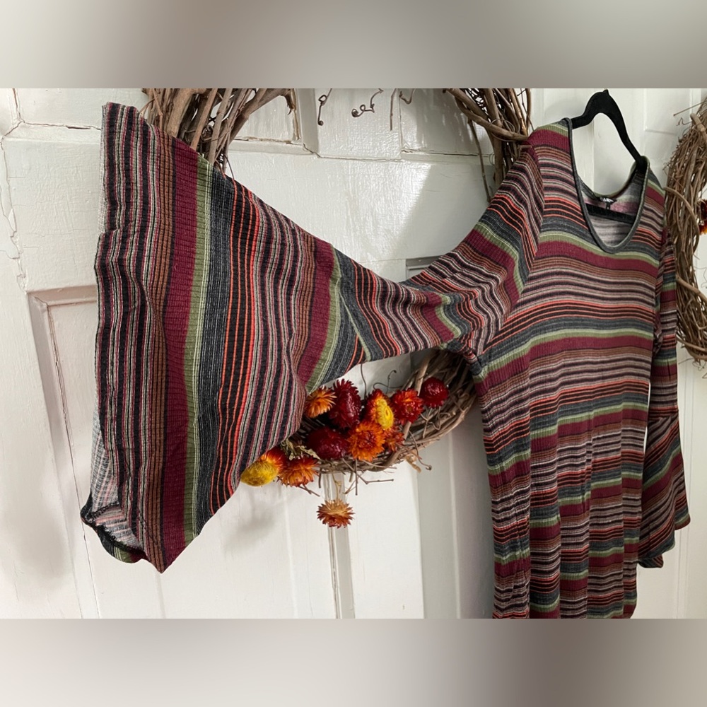 Relativity Bell Sleeve Striped Top Women's Size XL